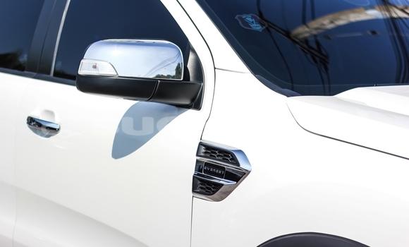 Buy Used Ford Everest White Car in Bangkok in Bangkok Buy Used Ford Everest White Car in Bangkok in Bangkok