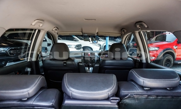 Buy Used Honda CR-V White Car in Bangkok in Bangkok Buy Used Honda CR-V White Car in Bangkok in Bangkok