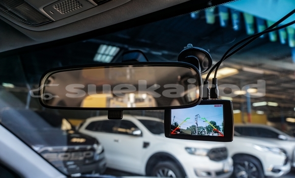 Buy Used Honda CR-V White Car in Bangkok in Bangkok Buy Used Honda CR-V White Car in Bangkok in Bangkok