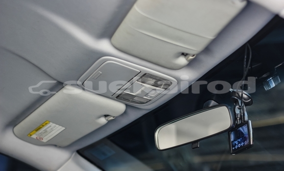 Buy Used Honda CR-V White Car in Bangkok in Bangkok Buy Used Honda CR-V White Car in Bangkok in Bangkok