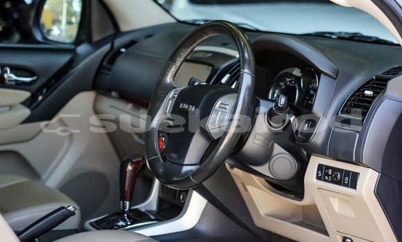 Buy Used Isuzu MU-X Brown Car in Bangkok in Bangkok Buy Used Isuzu MU-X Brown Car in Bangkok in Bangkok