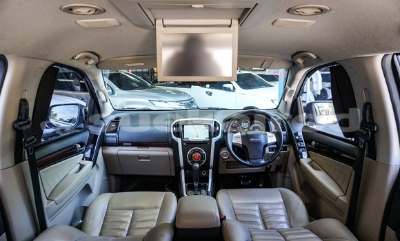 Buy Used Isuzu MU-X Brown Car in Bangkok in Bangkok Buy Used Isuzu MU-X Brown Car in Bangkok in Bangkok