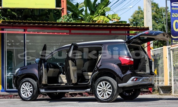 Buy Used Isuzu MU-X Brown Car in Bangkok in Bangkok Buy Used Isuzu MU-X Brown Car in Bangkok in Bangkok