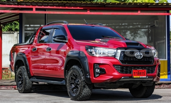 Buy Used Toyota Hiluxe Revo Red Car in Bangkok in Bangkok Buy Used Toyota Hiluxe Revo Red Car in Bangkok in Bangkok