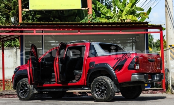 Buy Used Toyota Hiluxe Revo Red Car in Bangkok in Bangkok Buy Used Toyota Hiluxe Revo Red Car in Bangkok in Bangkok