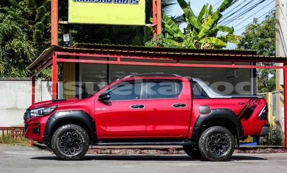 Buy Used Toyota Hiluxe Revo Red Car in Bangkok in Bangkok Buy Used Toyota Hiluxe Revo Red Car in Bangkok in Bangkok