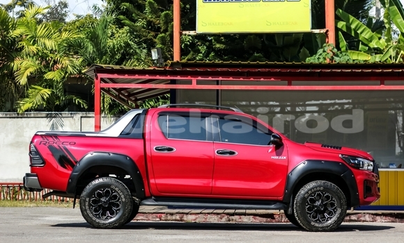 Buy Used Toyota Hiluxe Revo Red Car in Bangkok in Bangkok Buy Used Toyota Hiluxe Revo Red Car in Bangkok in Bangkok