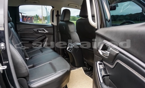 Buy Used Isuzu D-Max Black Car in Bangkok in Bangkok Buy Used Isuzu D-Max Black Car in Bangkok in Bangkok