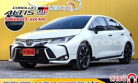Buy Used Toyota Corolla Altis White Car in Bangkok in Bangkok