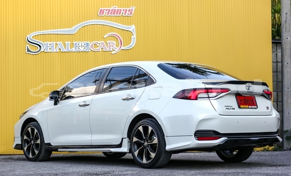 Buy Used Toyota Corolla Altis White Car in Bangkok in Bangkok Buy Used Toyota Corolla Altis White Car in Bangkok in Bangkok