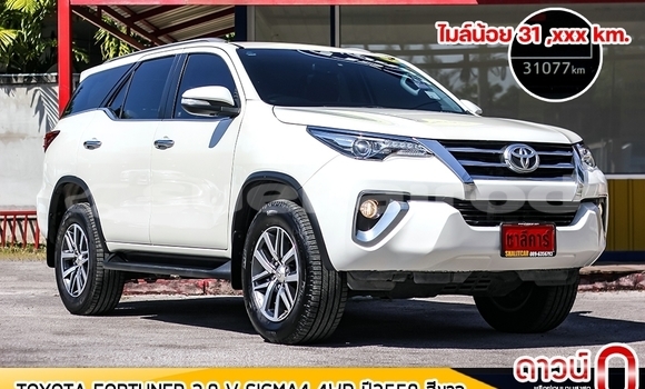 Buy Used Toyota Fortuner White Car in Bangkok in Bangkok