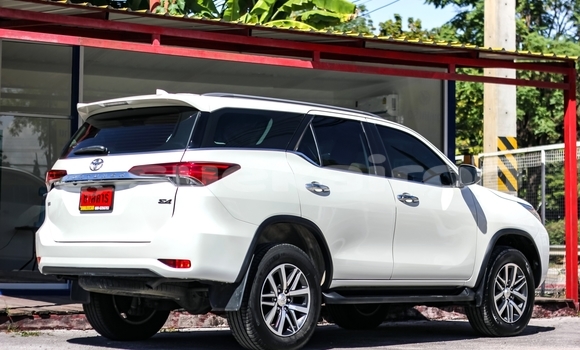 Buy Used Toyota Fortuner White Car in Bangkok in Bangkok Buy Used Toyota Fortuner White Car in Bangkok in Bangkok