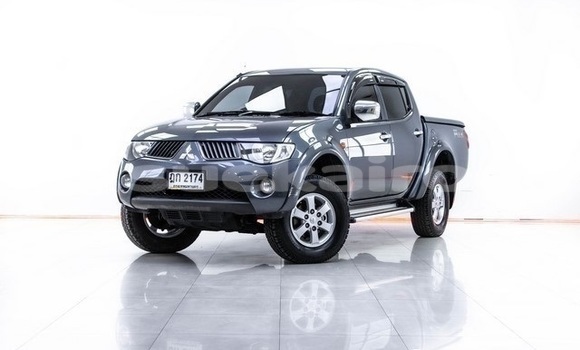 ซื้อ รถมือสอง Mitsubishi Triton อื่น ๆ รถยนต์ ใน %{เมือง} ใน กรุงเทพมหานคร