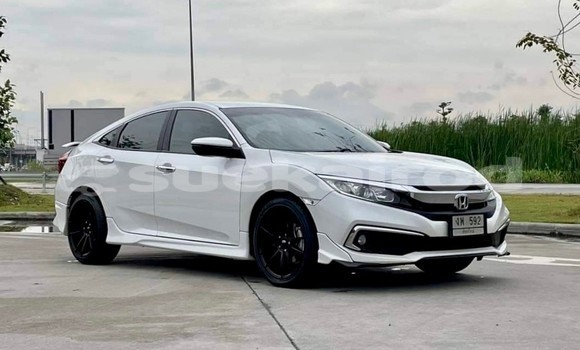 Buy Used Honda Civic White Car in Bangkok in Bangkok Buy Used Honda Civic White Car in Bangkok in Bangkok