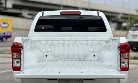 Buy Used Isuzu D–MAX White Car in Bangkok in Bangkok Buy Used Isuzu D–MAX White Car in Bangkok in Bangkok