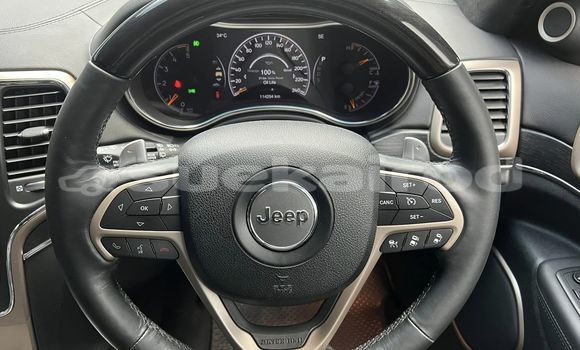 Buy Used Jeep Grand Cherokee White Car in Bangkok in Bangkok Buy Used Jeep Grand Cherokee White Car in Bangkok in Bangkok