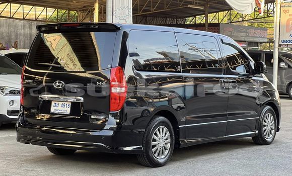 Buy Used Hyundai H1 Black Car in Bangkok in Bangkok Buy Used Hyundai H1 Black Car in Bangkok in Bangkok