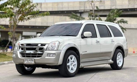 Buy Used Isuzu MU-7 White Car in Bangkok in Bangkok Buy Used Isuzu MU-7 White Car in Bangkok in Bangkok