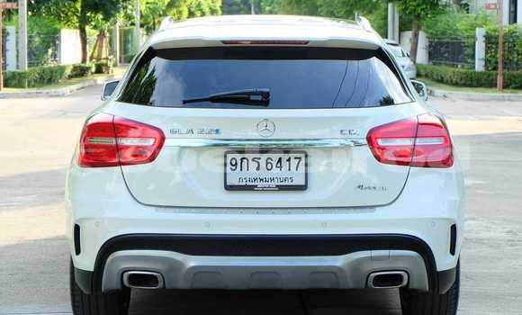 ซื้อ รถมือสอง Mercedes-Benz GLA-klasse ขาว รถยนต์ ใน %{เมือง} ใน กรุงเทพมหานคร ซื้อ รถมือสอง Mercedes-Benz GLA-klasse ขาว รถยนต์ ใน %{เมือง} ใน กรุงเทพมหานคร