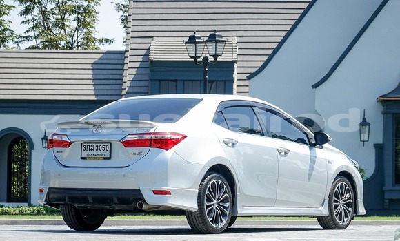 Buy Used Toyota Yaris White Car in Bangkok in Bangkok Buy Used Toyota Yaris White Car in Bangkok in Bangkok