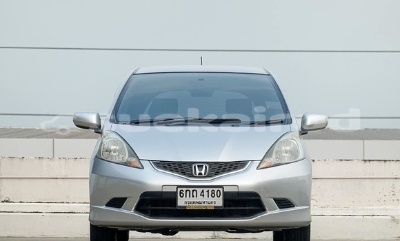 Buy Used Honda Jazz Silver Car in Bangkok in Bangkok Buy Used Honda Jazz Silver Car in Bangkok in Bangkok