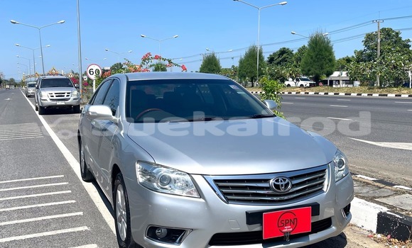 Buy Used Toyota Camry Silver Car in Bangkok in Bangkok Buy Used Toyota Camry Silver Car in Bangkok in Bangkok