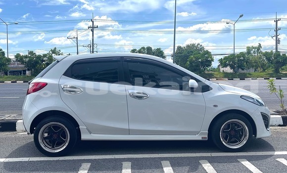 Buy Used Mazda 2 White Car in Bangkok in Bangkok Buy Used Mazda 2 White Car in Bangkok in Bangkok