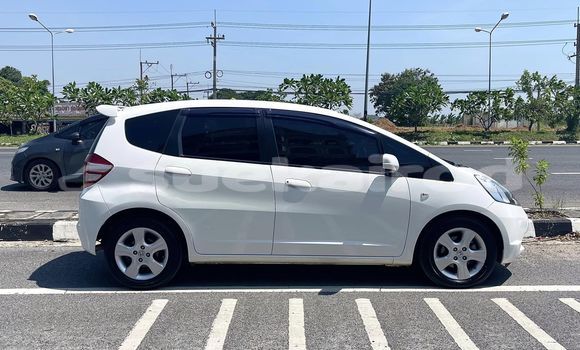 ซื้อ รถมือสอง Honda Jazz ขาว รถยนต์ ใน %{เมือง} ใน กรุงเทพมหานคร ซื้อ รถมือสอง Honda Jazz ขาว รถยนต์ ใน %{เมือง} ใน กรุงเทพมหานคร