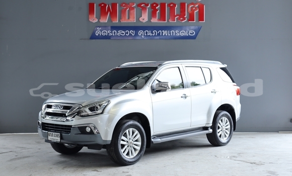 ซื้อ รถมือสอง Isuzu MU-X เงิน รถยนต์ ใน %{เมือง} ใน กรุงเทพมหานคร ซื้อ รถมือสอง Isuzu MU-X เงิน รถยนต์ ใน %{เมือง} ใน กรุงเทพมหานคร
