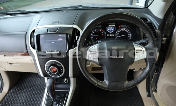 ซื้อ รถมือสอง Isuzu MU-X เงิน รถยนต์ ใน %{เมือง} ใน กรุงเทพมหานคร ซื้อ รถมือสอง Isuzu MU-X เงิน รถยนต์ ใน %{เมือง} ใน กรุงเทพมหานคร