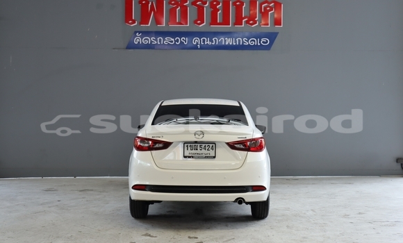 ซื้อ รถมือสอง Mazda Mazda 2 ขาว รถยนต์ ใน %{เมือง} ใน กรุงเทพมหานคร ซื้อ รถมือสอง Mazda Mazda 2 ขาว รถยนต์ ใน %{เมือง} ใน กรุงเทพมหานคร