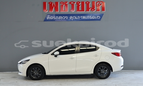 ซื้อ รถมือสอง Mazda Mazda 2 ขาว รถยนต์ ใน %{เมือง} ใน กรุงเทพมหานคร ซื้อ รถมือสอง Mazda Mazda 2 ขาว รถยนต์ ใน %{เมือง} ใน กรุงเทพมหานคร