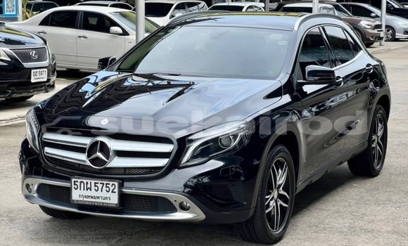 ซื้อ รถมือสอง Mercedes-Benz GLA-klasse สีดำ รถยนต์ ใน %{เมือง} ใน กรุงเทพมหานคร