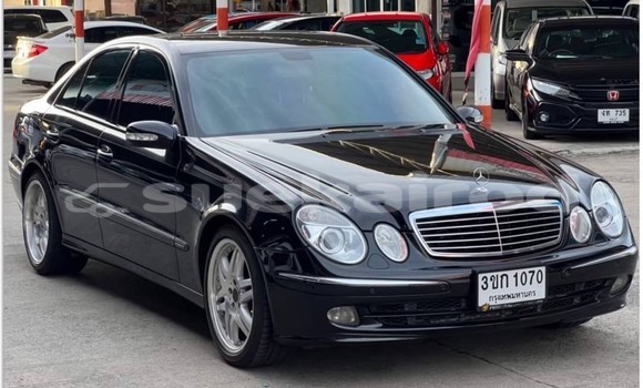 ซื้อ รถมือสอง Mercedes-Benz E-Classe สีดำ รถยนต์ ใน %{เมือง} ใน กรุงเทพมหานคร ซื้อ รถมือสอง Mercedes-Benz E-Classe สีดำ รถยนต์ ใน %{เมือง} ใน กรุงเทพมหานคร