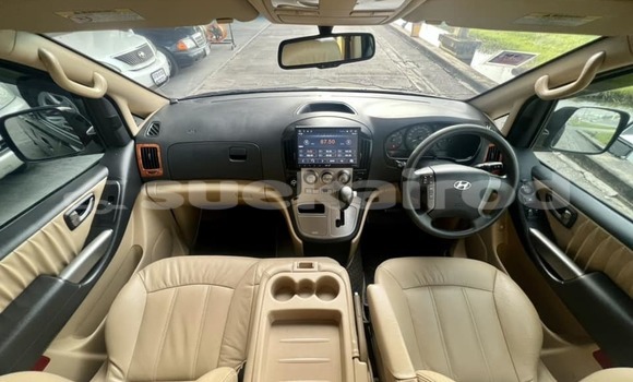 Buy Used Hyundai H1 Black Car in Bangkok in Bangkok Buy Used Hyundai H1 Black Car in Bangkok in Bangkok