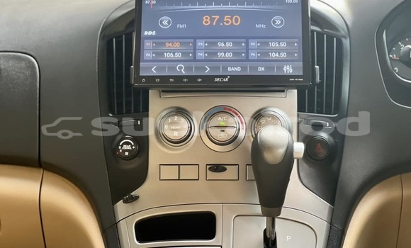 Buy Used Hyundai H1 Black Car in Bangkok in Bangkok Buy Used Hyundai H1 Black Car in Bangkok in Bangkok