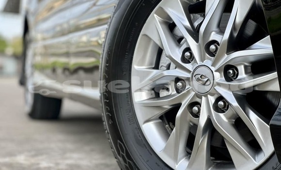 Buy Used Hyundai H1 Black Car in Bangkok in Bangkok Buy Used Hyundai H1 Black Car in Bangkok in Bangkok