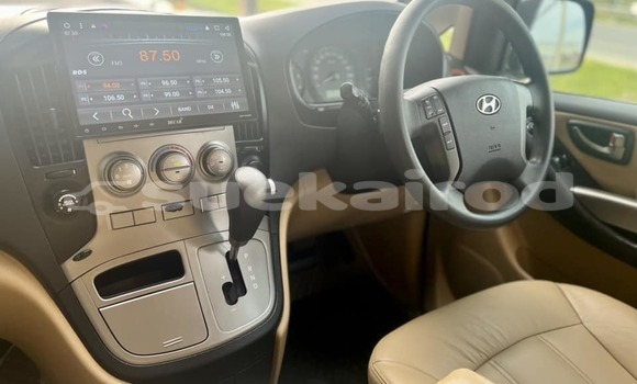 Buy Used Hyundai H1 Black Car in Bangkok in Bangkok Buy Used Hyundai H1 Black Car in Bangkok in Bangkok