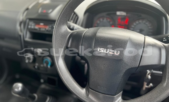 Buy Used Isuzu D-Max White Car in Bangkok in Bangkok Buy Used Isuzu D-Max White Car in Bangkok in Bangkok