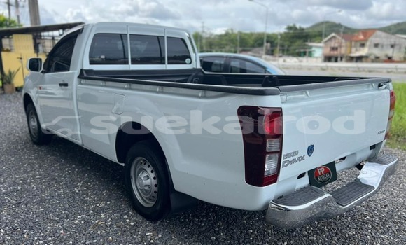 Buy Used Isuzu D-Max White Car in Bangkok in Bangkok Buy Used Isuzu D-Max White Car in Bangkok in Bangkok