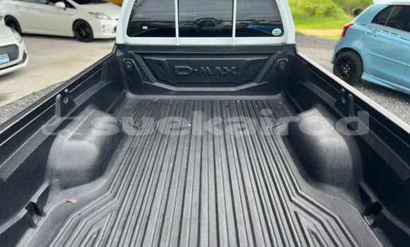 Buy Used Isuzu D-Max White Car in Bangkok in Bangkok Buy Used Isuzu D-Max White Car in Bangkok in Bangkok