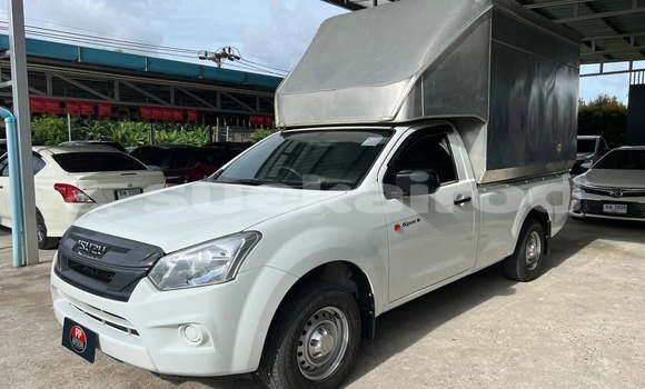 Buy Used Isuzu D-Max White Car in Bangkok in Bangkok Buy Used Isuzu D-Max White Car in Bangkok in Bangkok