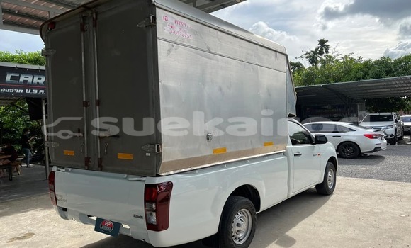 Buy Used Isuzu D-Max White Car in Bangkok in Bangkok Buy Used Isuzu D-Max White Car in Bangkok in Bangkok