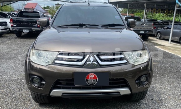 Buy Used Mitsubishi Pajero Other Car in Bangkok in Bangkok Buy Used Mitsubishi Pajero Other Car in Bangkok in Bangkok