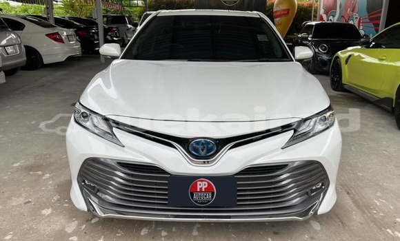 Buy Used Toyota Camry White Car in Bangkok in Bangkok Buy Used Toyota Camry White Car in Bangkok in Bangkok
