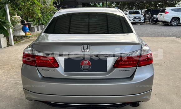 Buy Used Honda Accord Other Car in Bangkok in Bangkok Buy Used Honda Accord Other Car in Bangkok in Bangkok