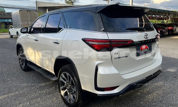 Buy Used Toyota Fortuner White Car in Bangkok in Bangkok Buy Used Toyota Fortuner White Car in Bangkok in Bangkok