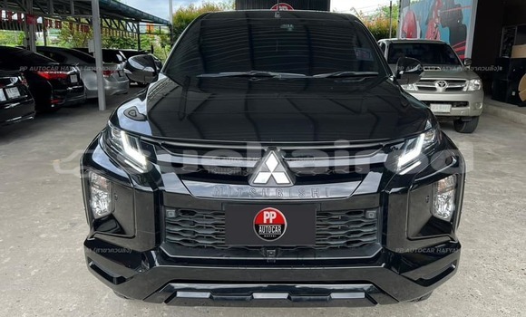 ซื้อ รถมือสอง Mitsubishi Triton สีดำ รถยนต์ ใน %{เมือง} ใน กรุงเทพมหานคร ซื้อ รถมือสอง Mitsubishi Triton สีดำ รถยนต์ ใน %{เมือง} ใน กรุงเทพมหานคร