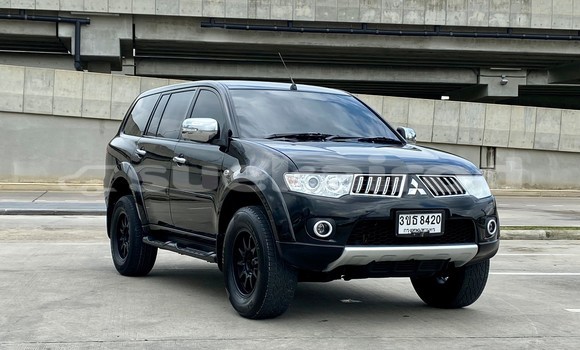 ซื้อ รถมือสอง Mitsubishi Pajero Sport สีดำ รถยนต์ ใน %{เมือง} ใน กรุงเทพมหานคร ซื้อ รถมือสอง Mitsubishi Pajero Sport สีดำ รถยนต์ ใน %{เมือง} ใน กรุงเทพมหานคร