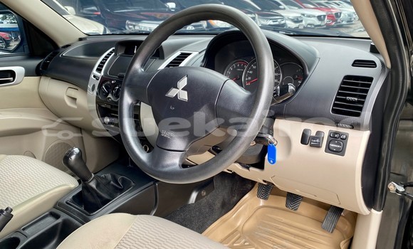 ซื้อ รถมือสอง Mitsubishi Pajero Sport สีดำ รถยนต์ ใน %{เมือง} ใน กรุงเทพมหานคร ซื้อ รถมือสอง Mitsubishi Pajero Sport สีดำ รถยนต์ ใน %{เมือง} ใน กรุงเทพมหานคร